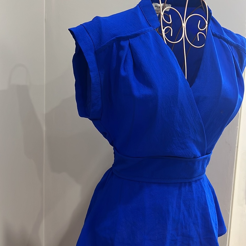 Blue Top - Picture 2 of 5